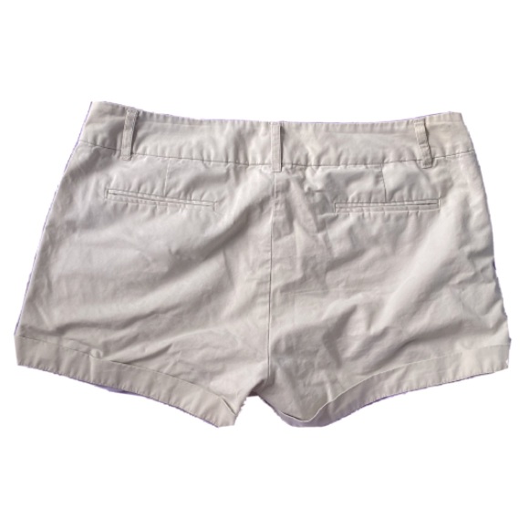 🤍KENAR🤍Beige khaki shorts with pockets . In good condition. Size 6. 💯cotton - Picture 2 of 10